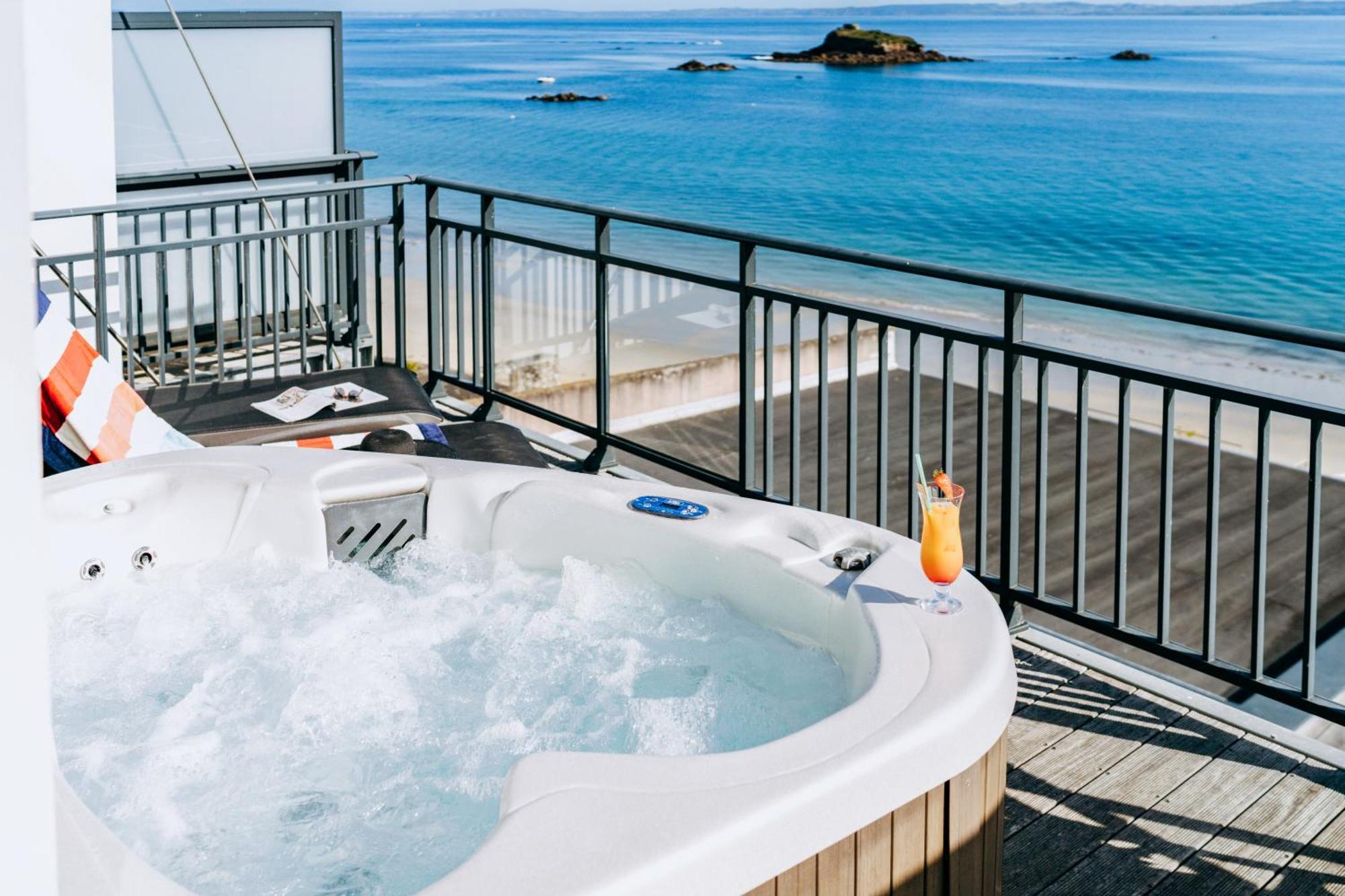 Hotel Valdys Thalasso & Spa - La Baie Douarnenez Esterno foto