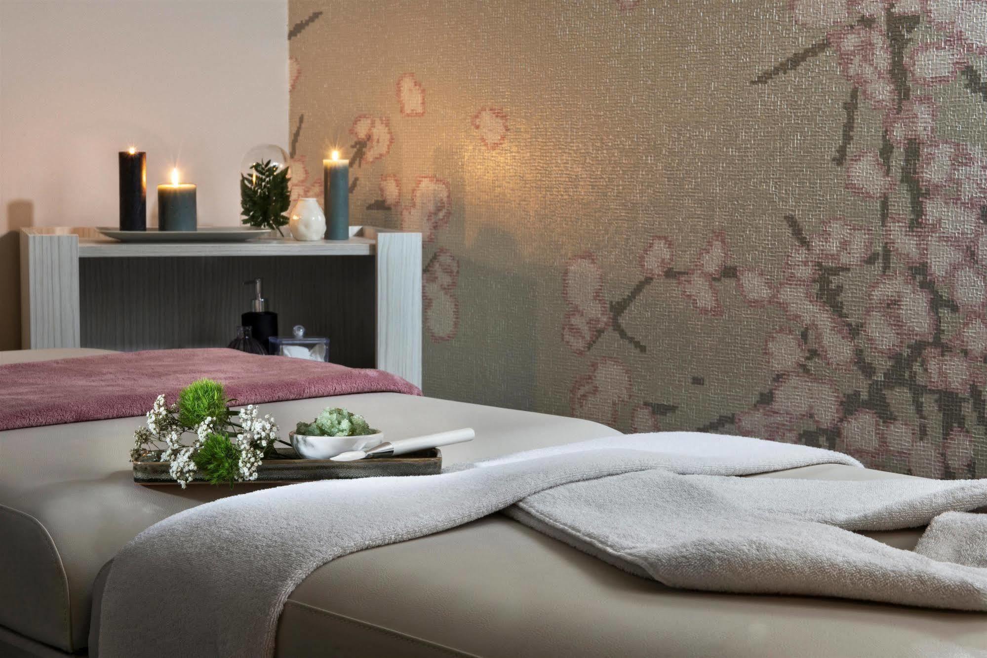 Hotel Valdys Thalasso & Spa - La Baie Douarnenez Esterno foto